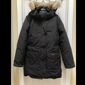 Canada Goose Trillium Parka with Removable Fur Hood Trim